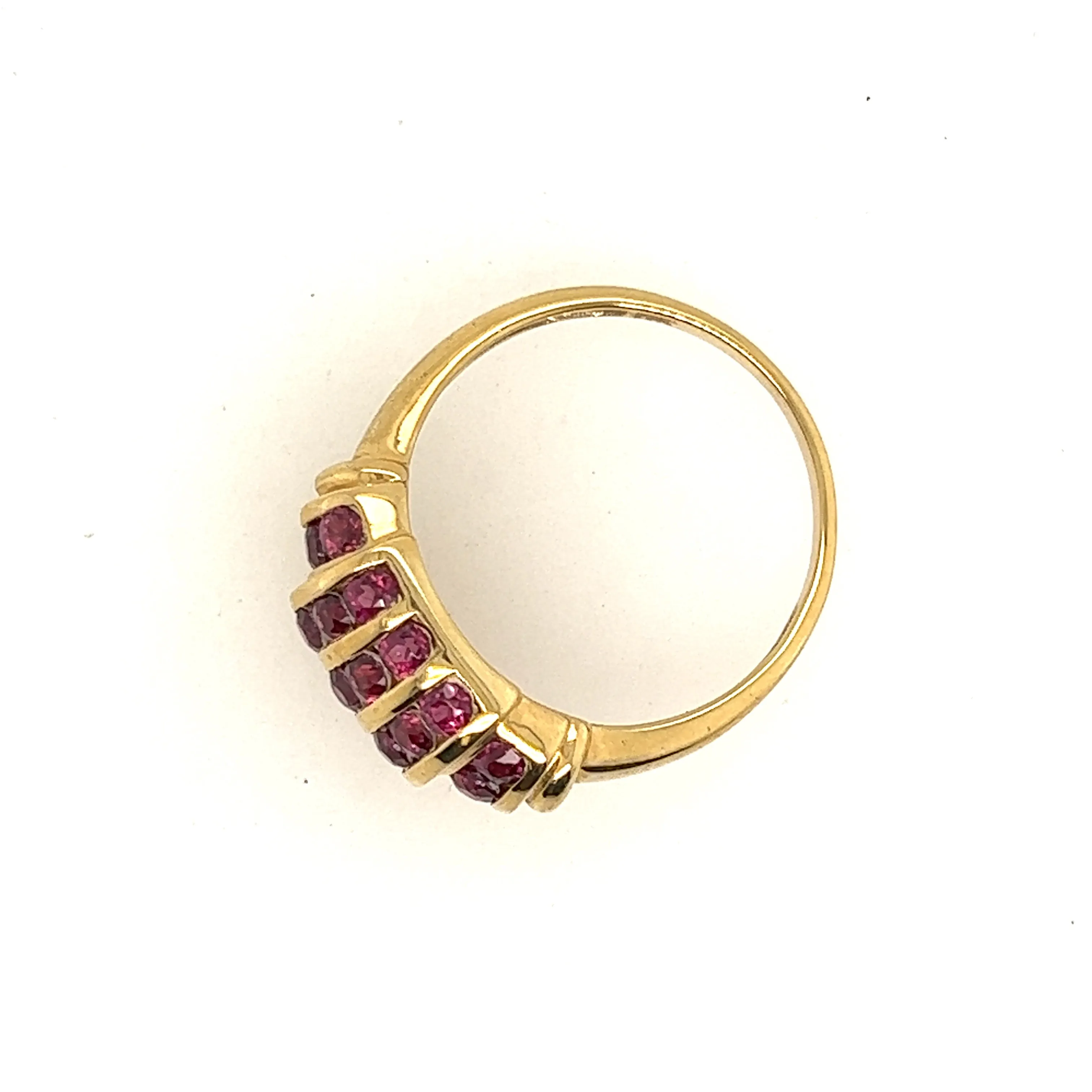 14ct Yellow Gold Rhodolite Garnet Ring