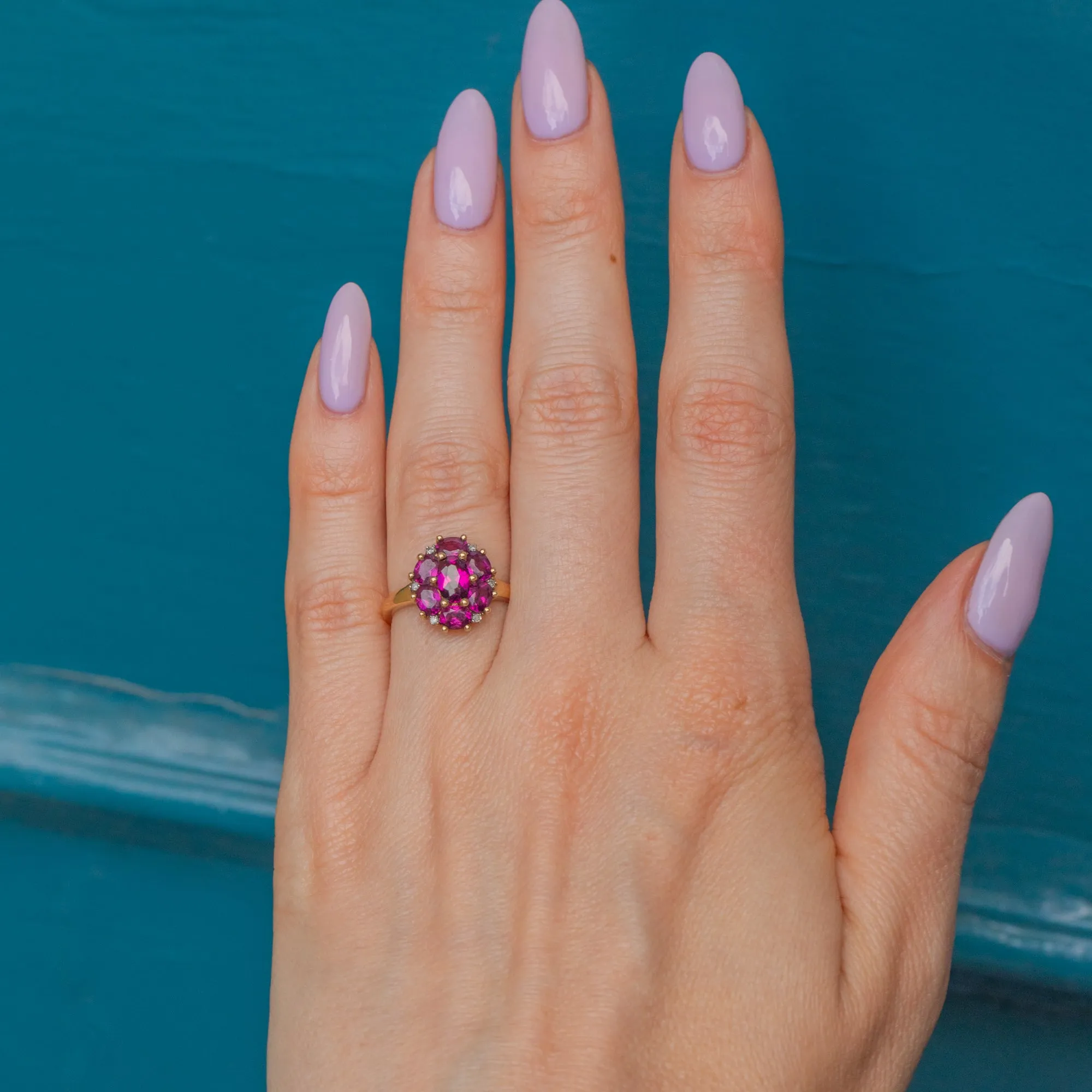 9ct Gold Garnet & Diamond Flower Cluster Ring