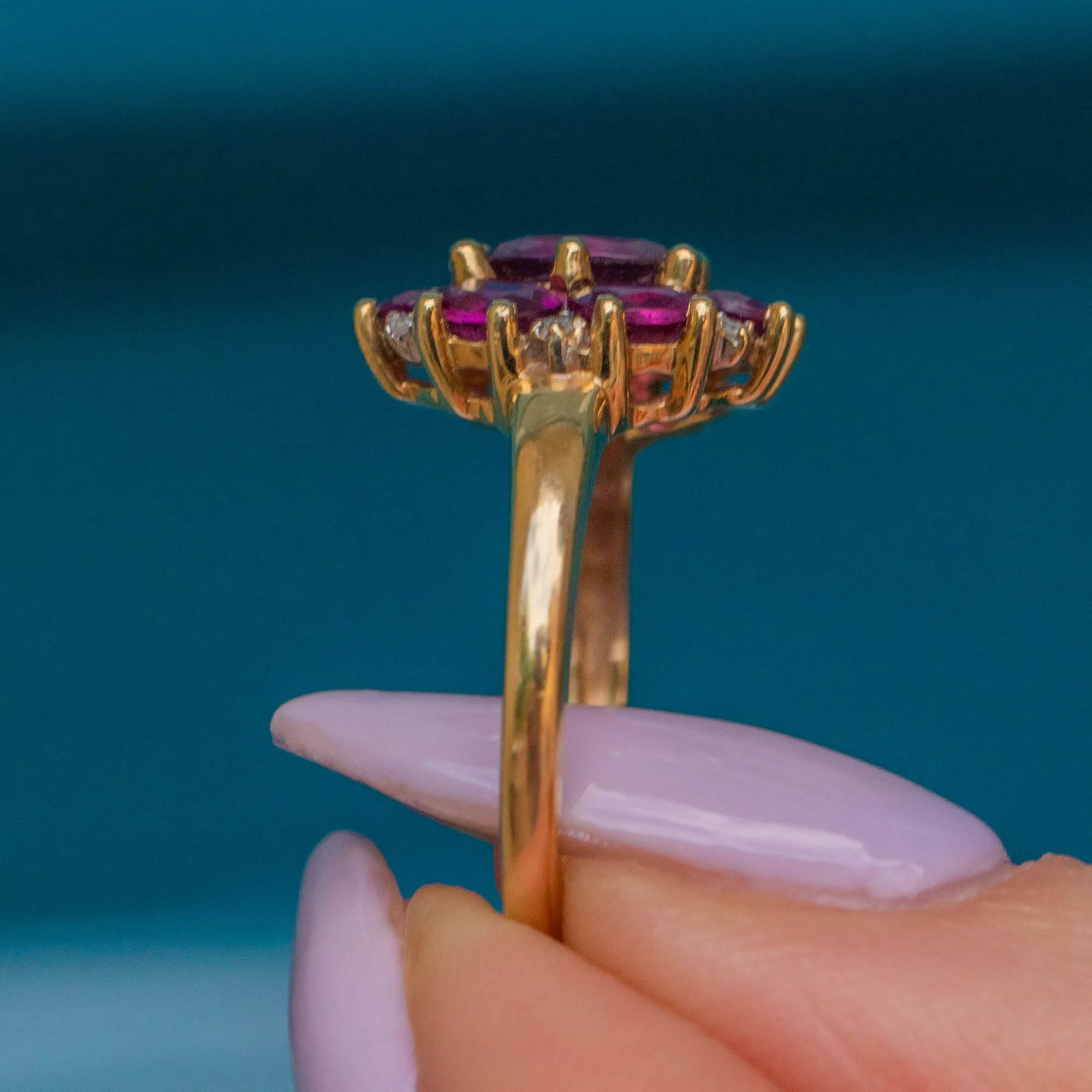9ct Gold Garnet & Diamond Flower Cluster Ring