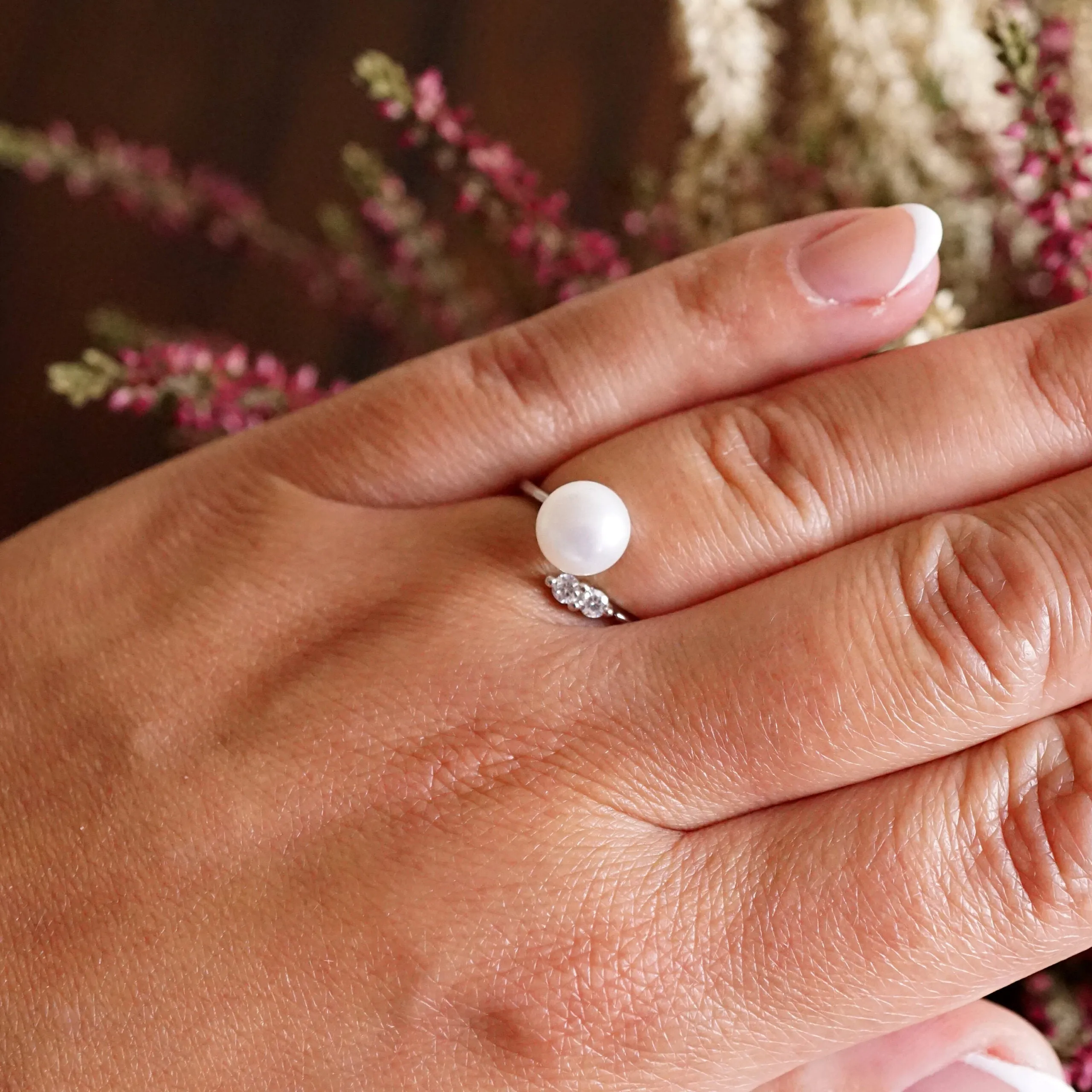 Alice X - Fresh water white pearl and CZ ring