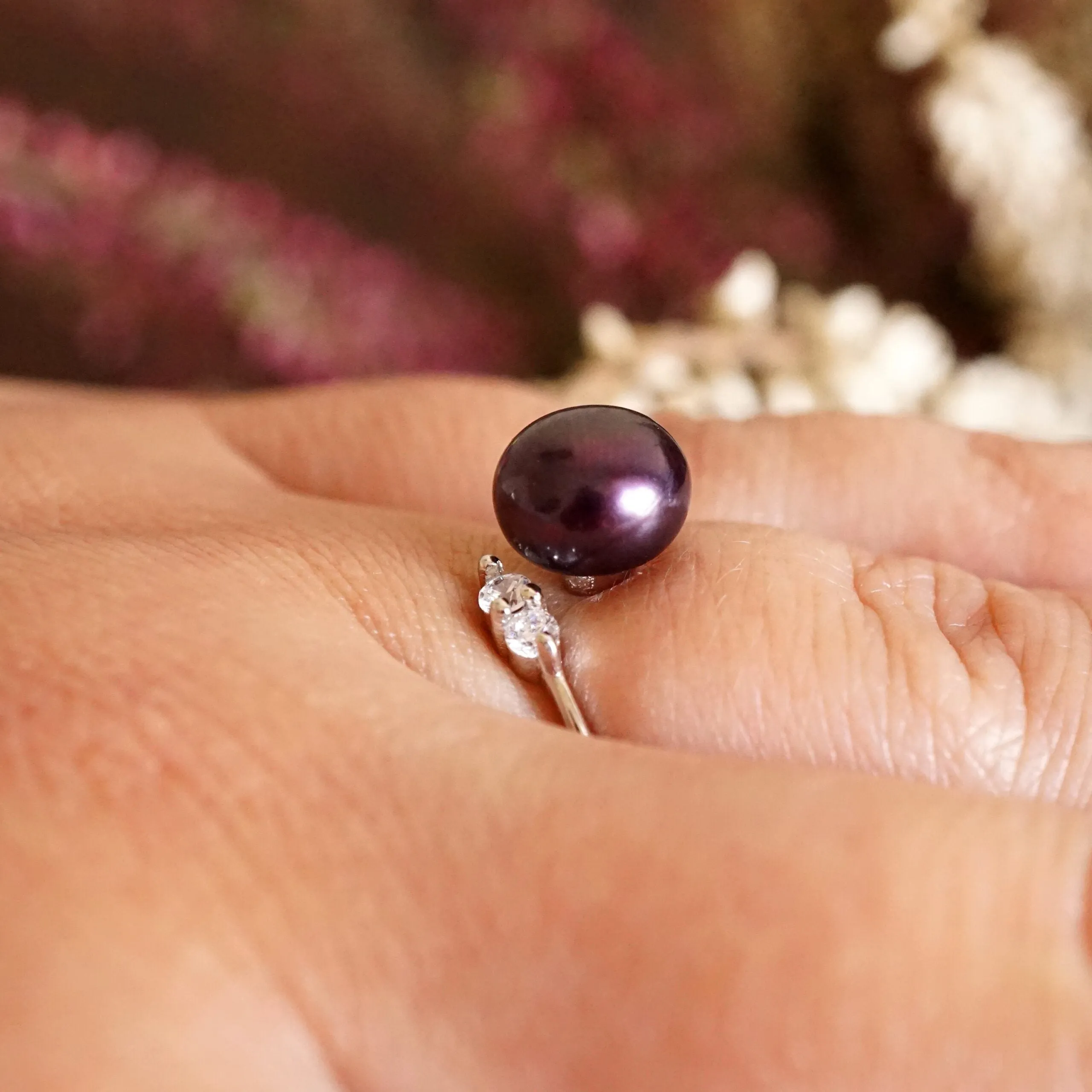 Alice X - Fresh water white pearl and CZ ring