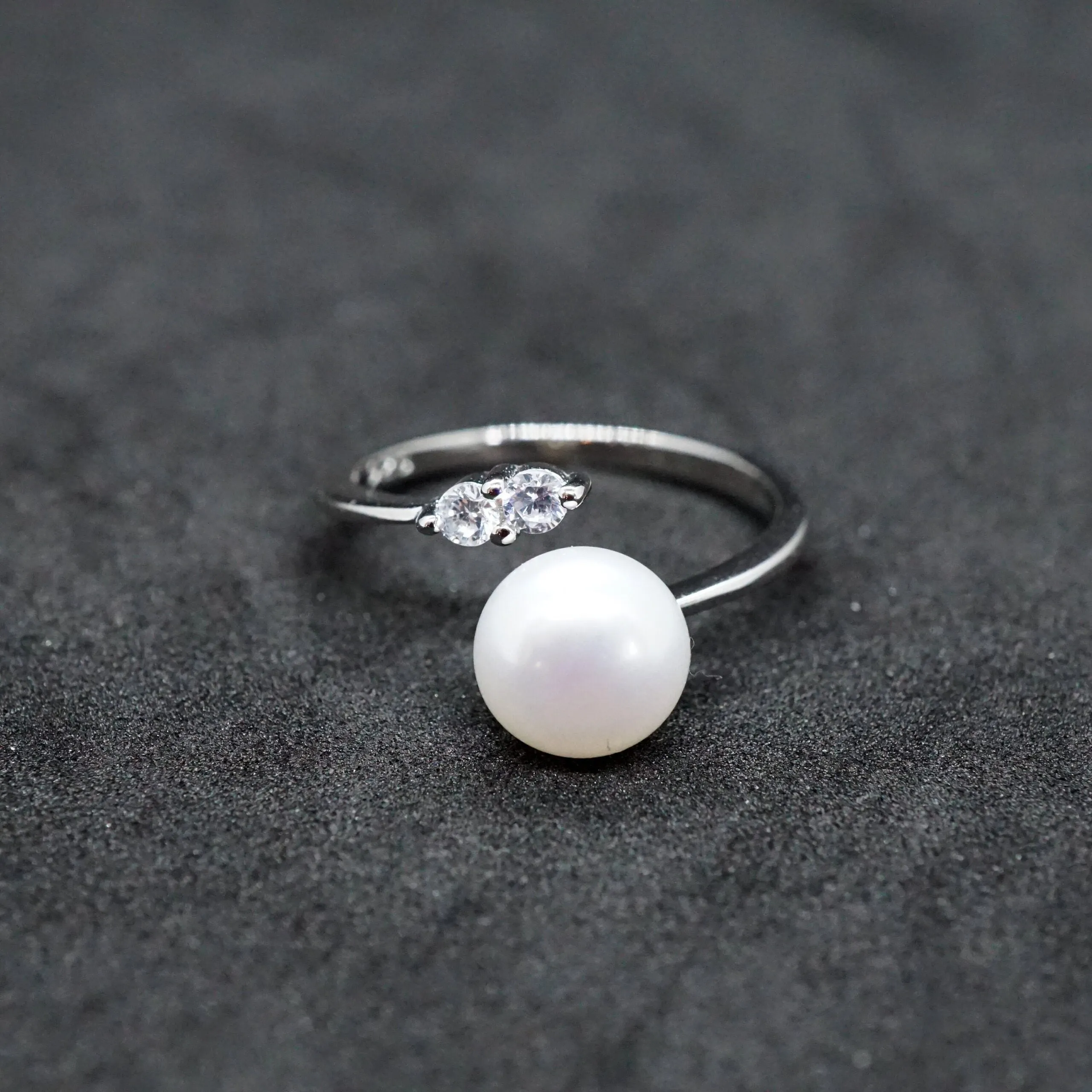 Alice X - Fresh water white pearl and CZ ring