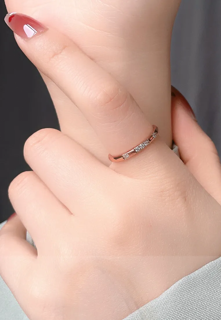 Claudia Cubic Zirconia Band Ring in Gold