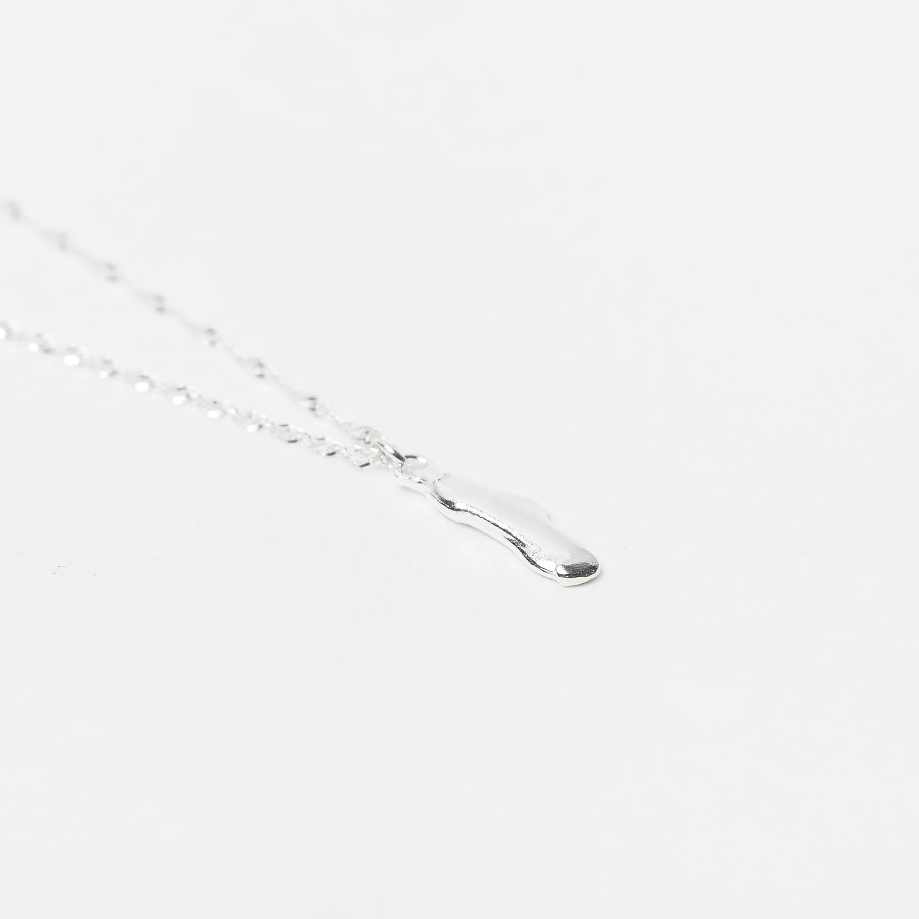 Coral Shell Necklace in Silver