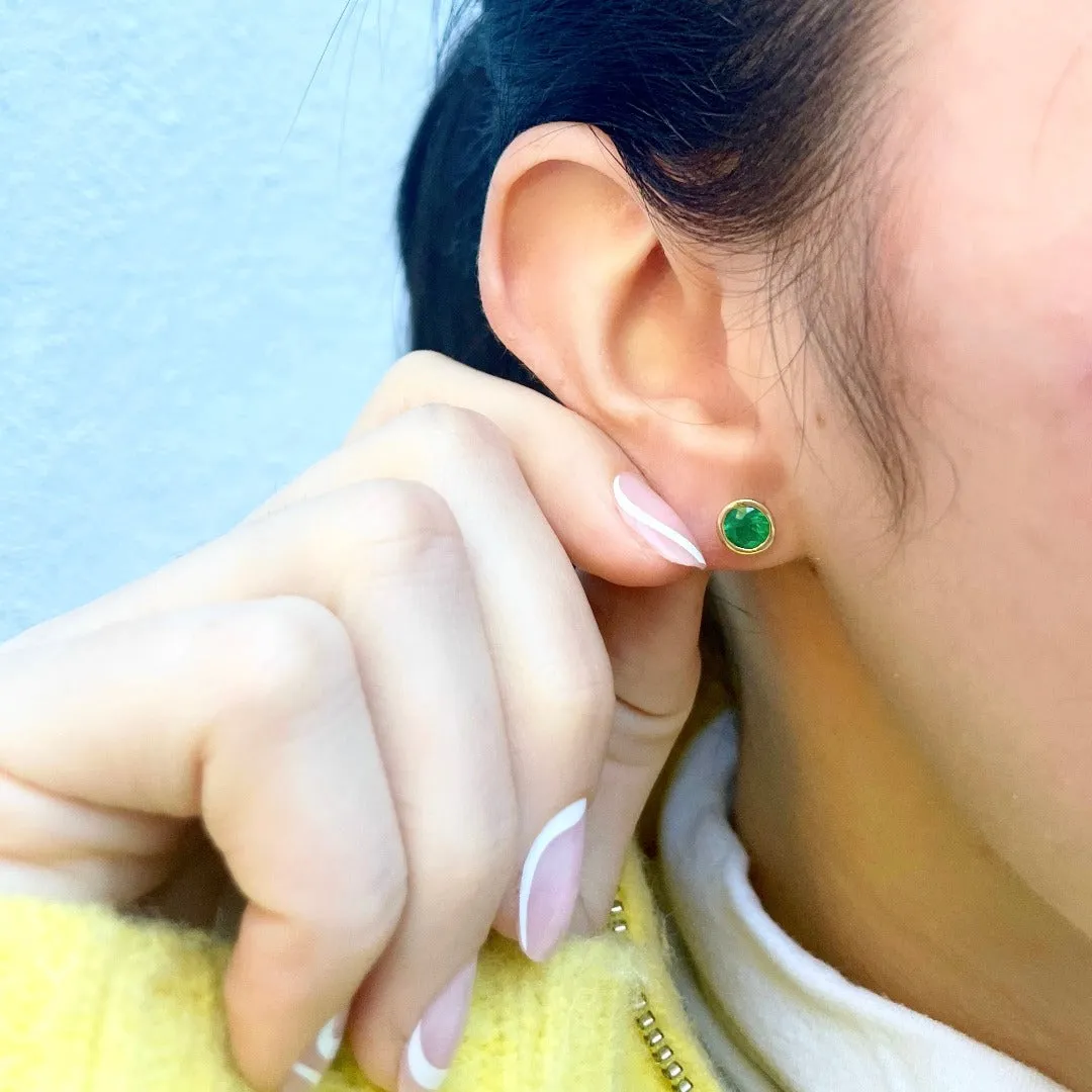 Emerald Bezel Set 18K Yellow Gold Stud Earrings