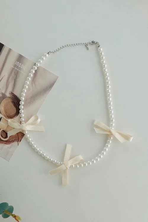Faux Pearl w/Ribbon Choker