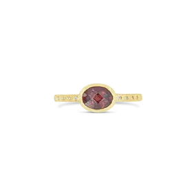 Garnet & Diamond Ring