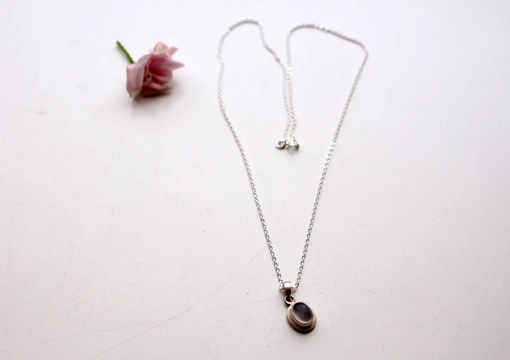 Glorious 925 Silver Sterling Moonstone Pendant