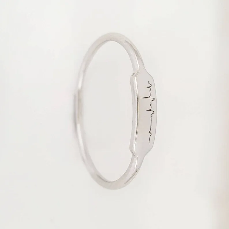 Heartbeat Ring Made Of 14K Solid Gold