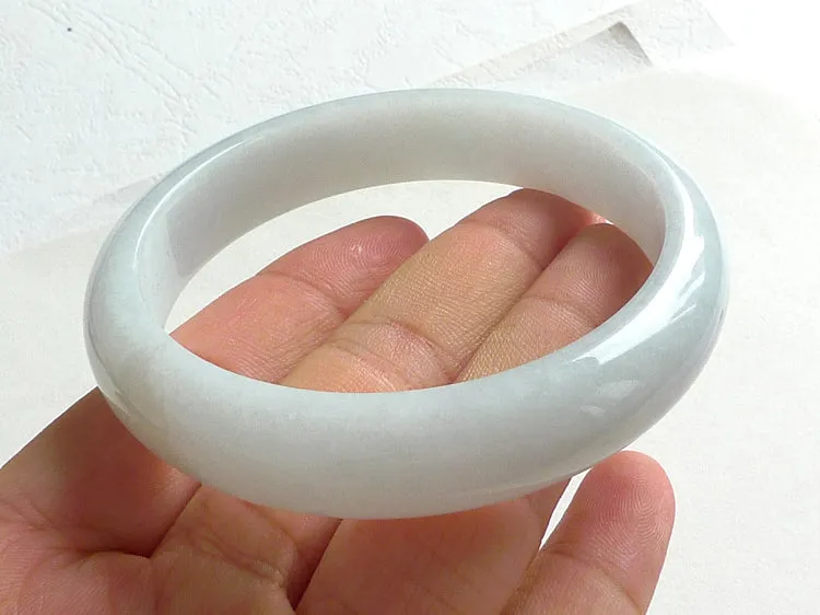 Natural Jade Bangle Jadeite Bangle Internal Diameter 58mm BER534