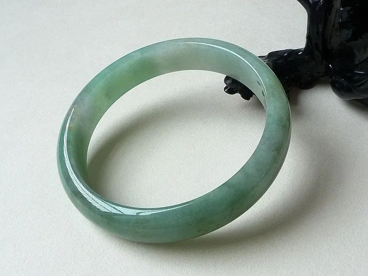 Natural Jade Bangle Jadeite Bangle Internal Diameter 60.5mm BER354