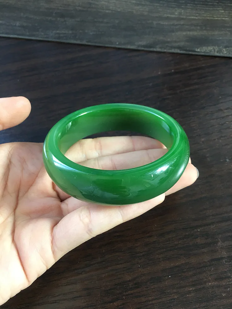 Natural Jade Bangle Nephrite Bangle Internal Diameter 55.3mm NBE010