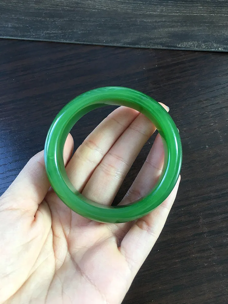 Natural Jade Bangle Nephrite Bangle Internal Diameter 55.3mm NBE010