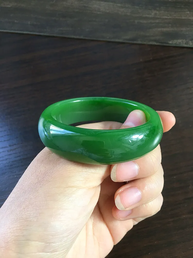 Natural Jade Bangle Nephrite Bangle Internal Diameter 55.3mm NBE010
