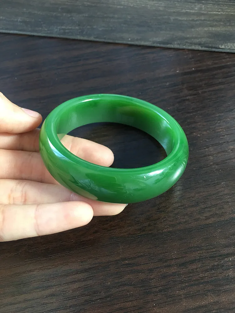 Natural Jade Bangle Nephrite Bangle Internal Diameter 55.3mm NBE010