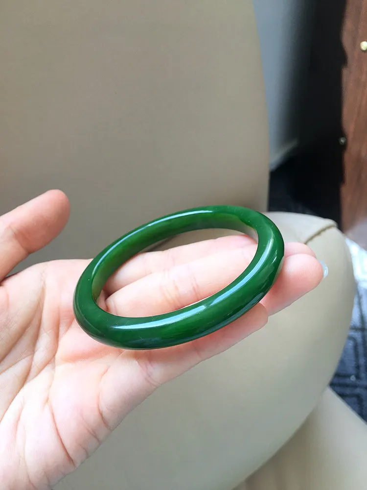 Natural Jade Bangle Nephrite Bangle Internal Diameter 57.2mm NBE006