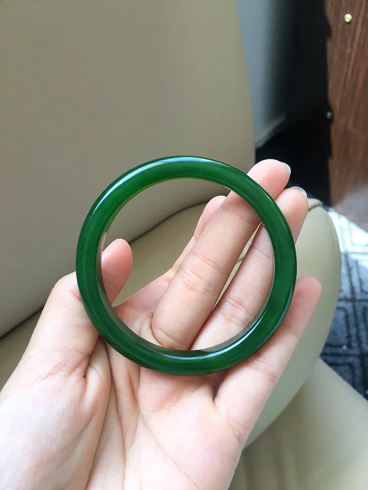 Natural Jade Bangle Nephrite Bangle Internal Diameter 57.2mm NBE006