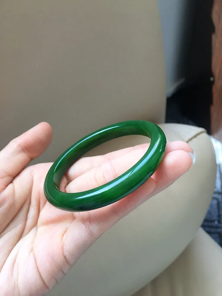 Natural Jade Bangle Nephrite Bangle Internal Diameter 57.2mm NBE006