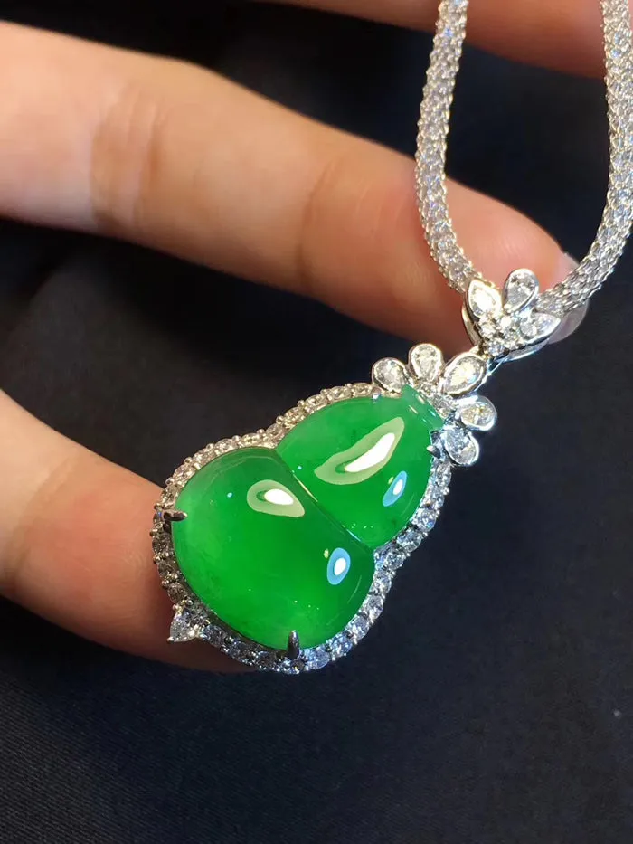 Natural Jade Pendant Jadeite Pendant NPT024