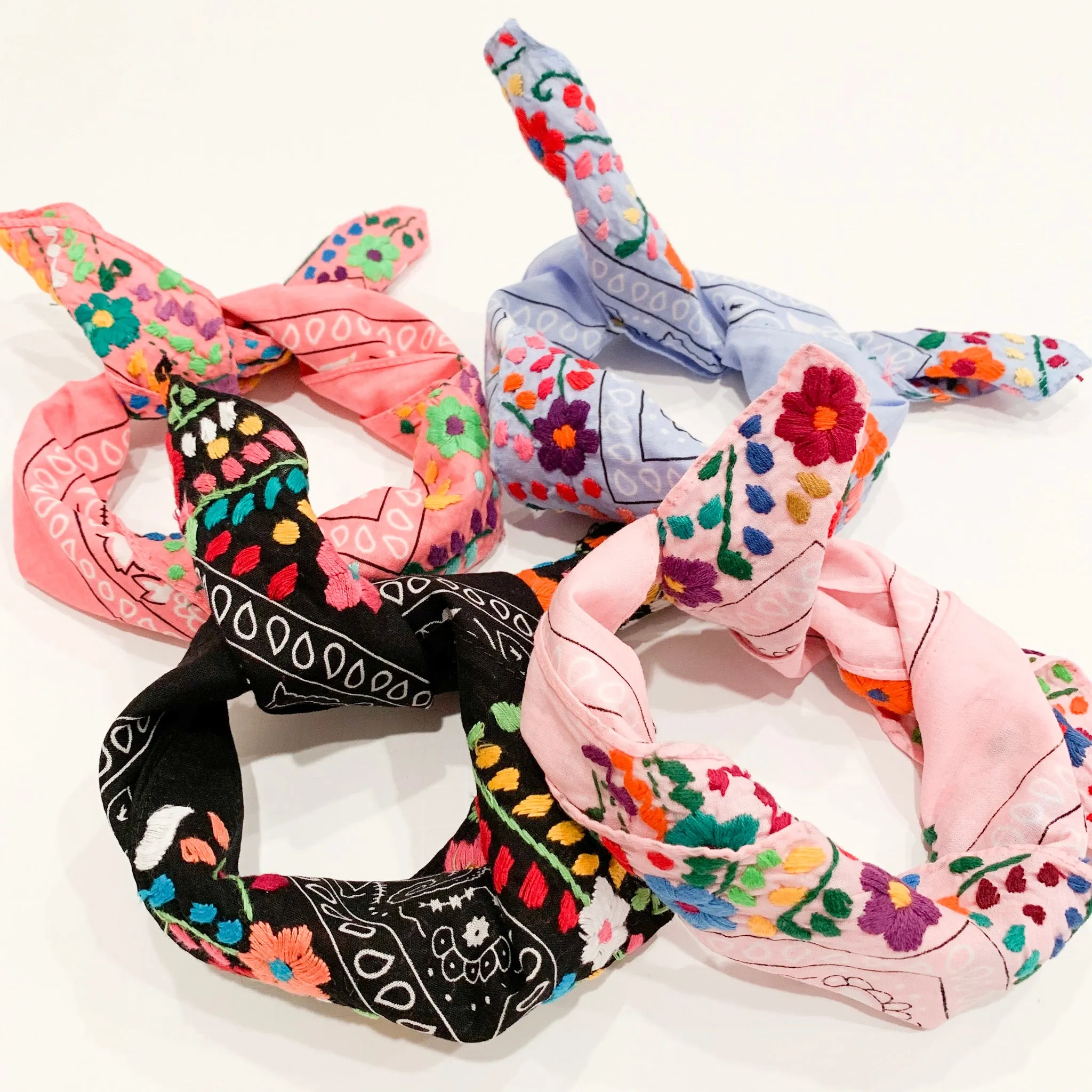 Neck scarves with Flowers (Assorted colors)