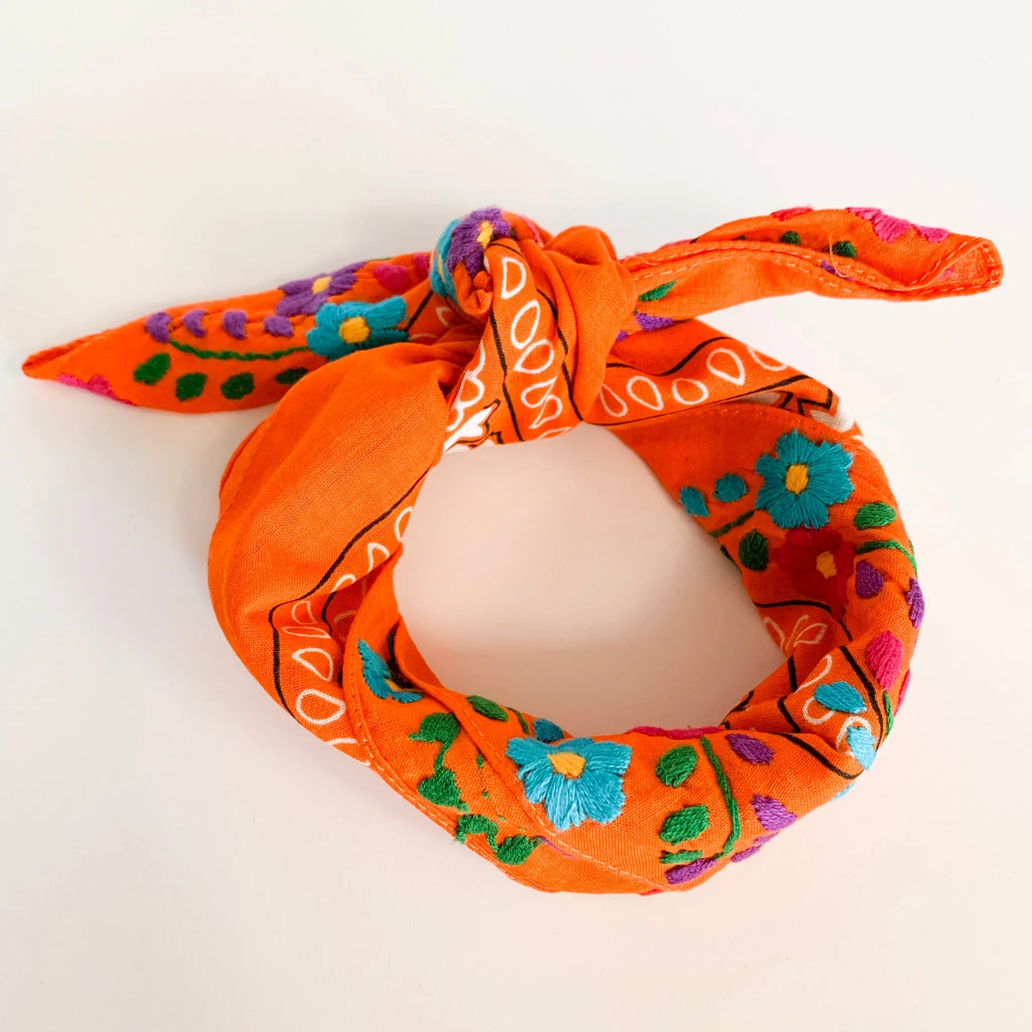 Neck scarves with Flowers (Assorted colors)