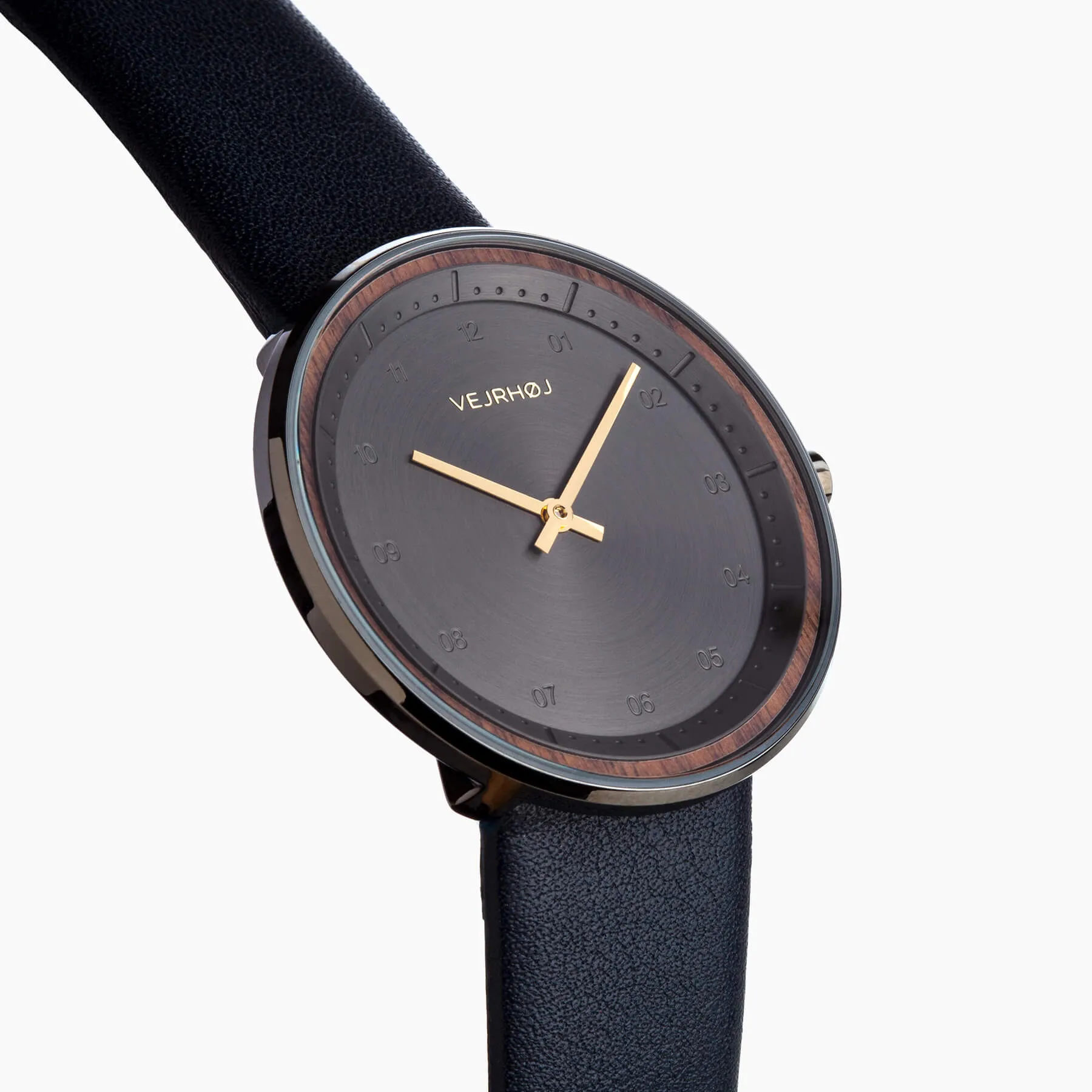 Petite | BLACK & GOLD