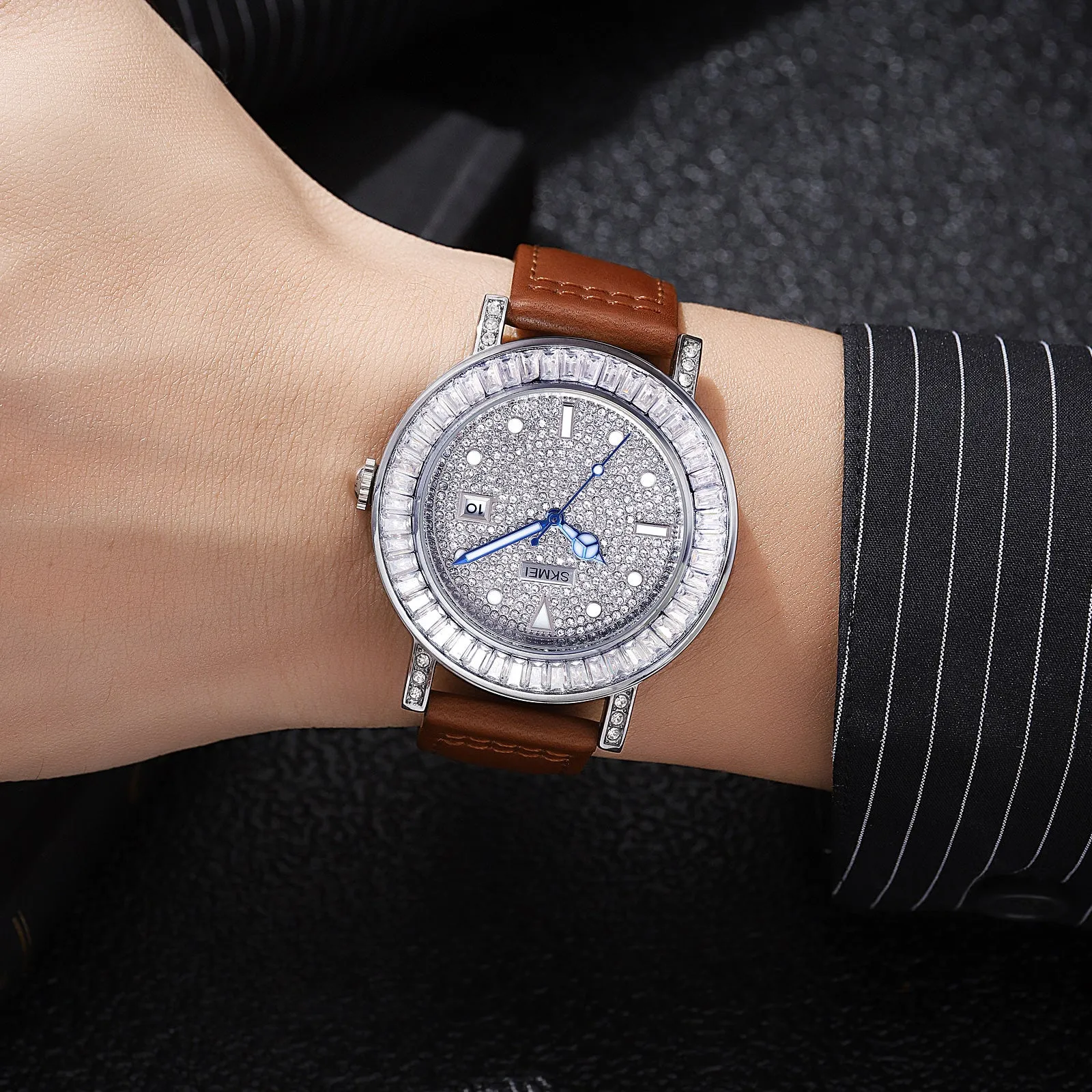 SKMEI 1953 Stylish Rhinestone Watch Bracelet for Women w/ PU Leather Strap