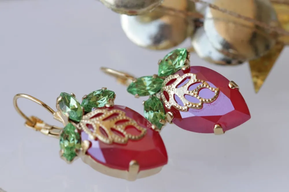 STRAWBERRY BRACELET