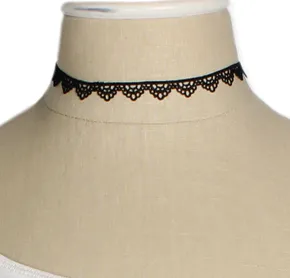 Thin Black Lace Choker