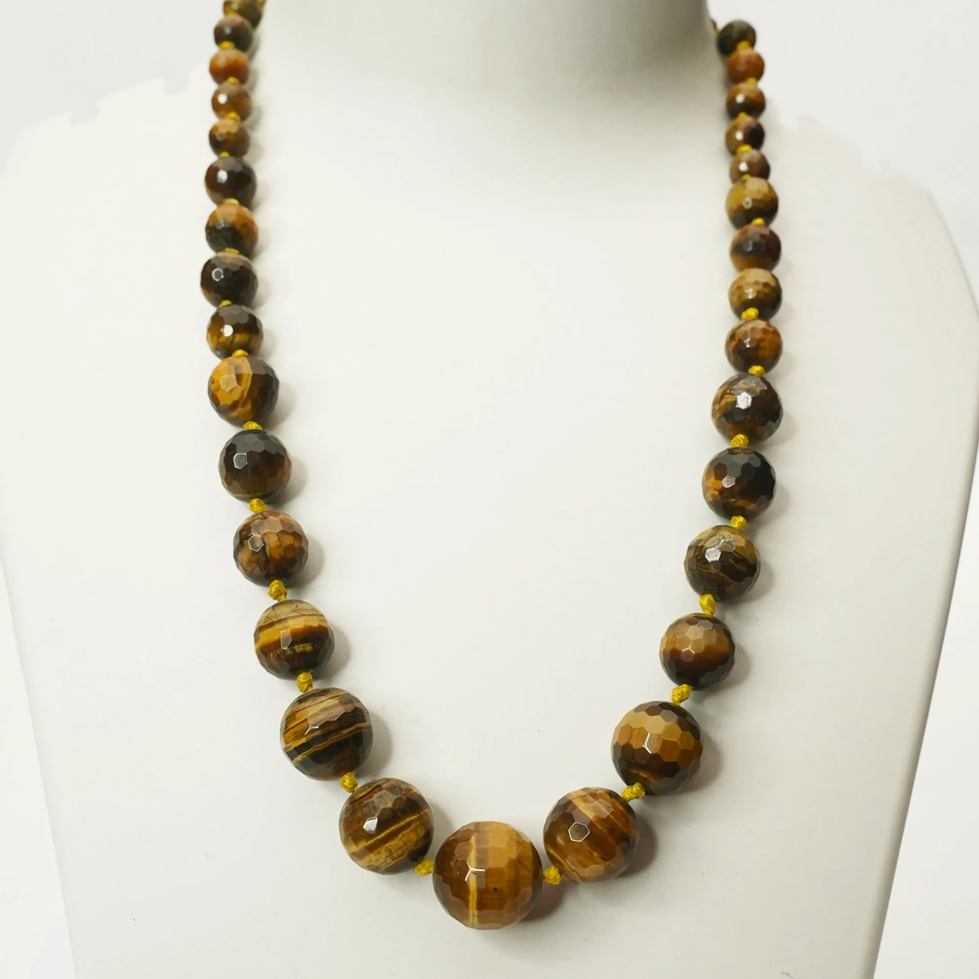 Tiger Eye Necklace Dimond Cut 14-8 mm GA-119