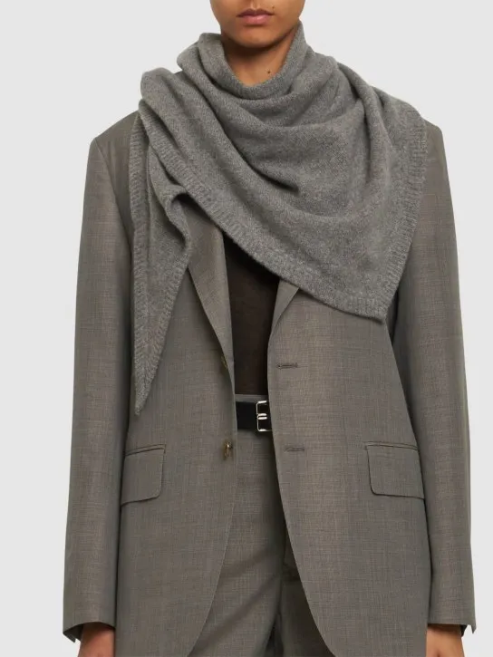 Toteme   Triangle wool &amp; cashmere scarf 