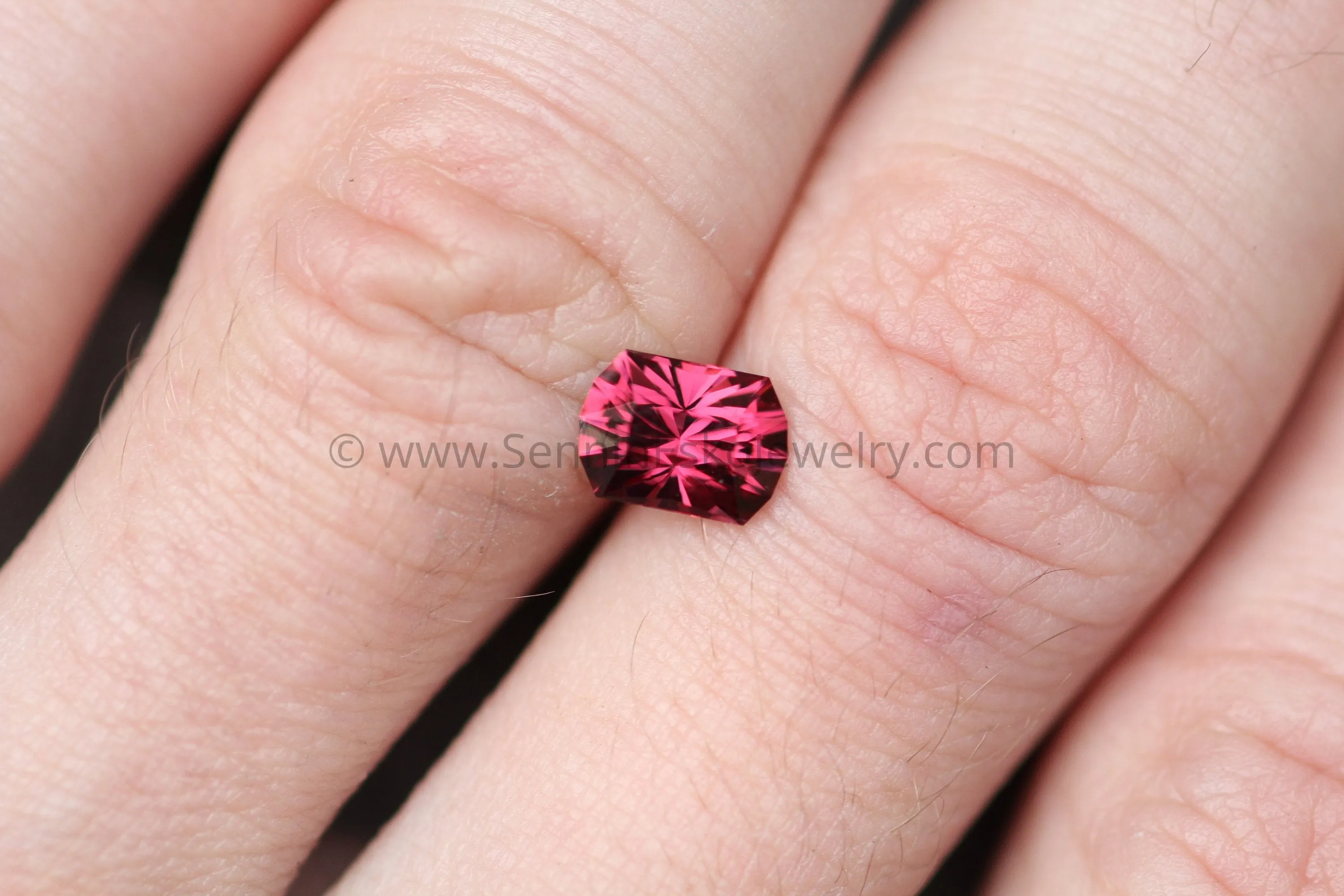 Umba Garnet Rectangular Hand Cut Gemstone - Precision Cut 5x7mm Garnet