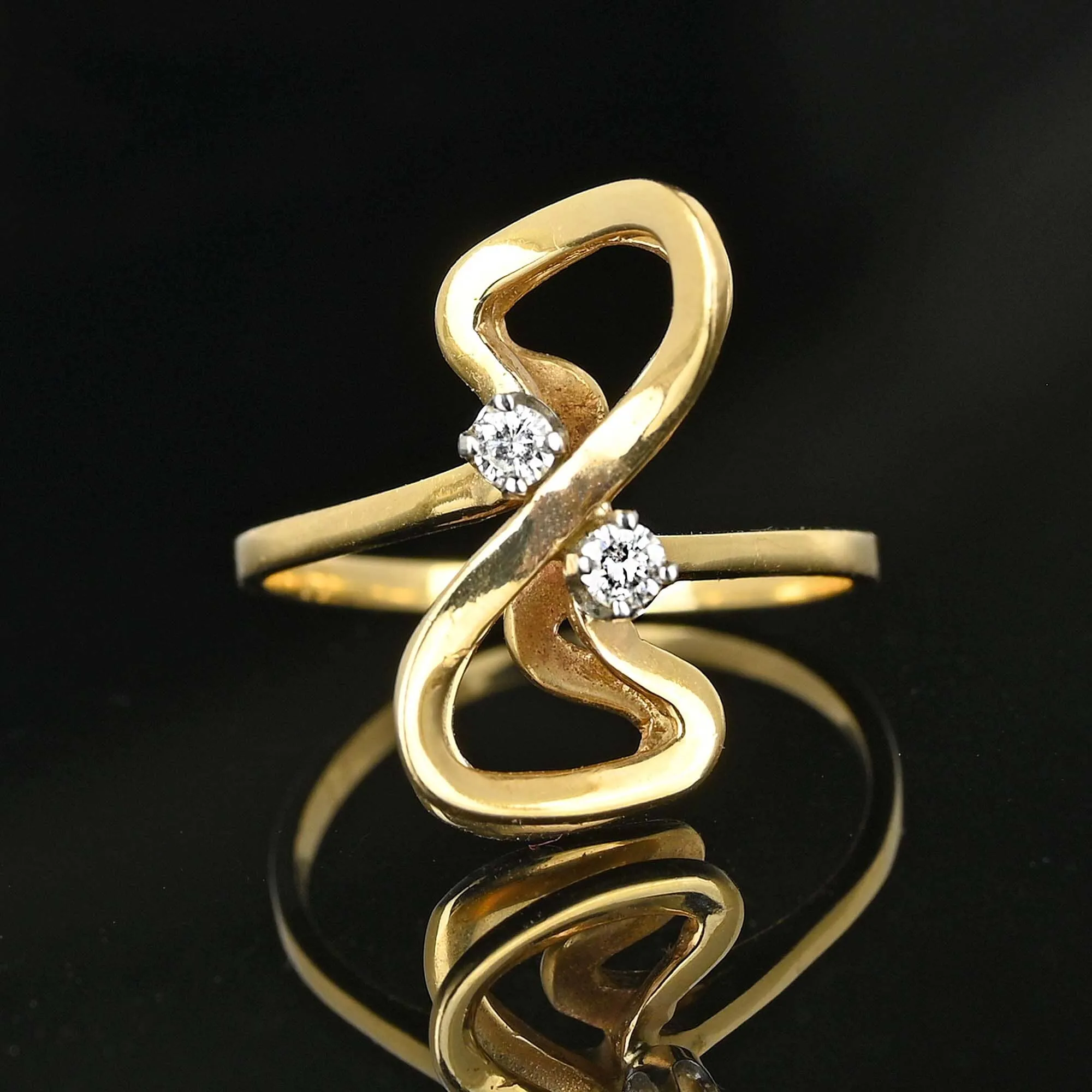 Vintage Double Infinity Figure Eight Diamond Ring in 14K Gold