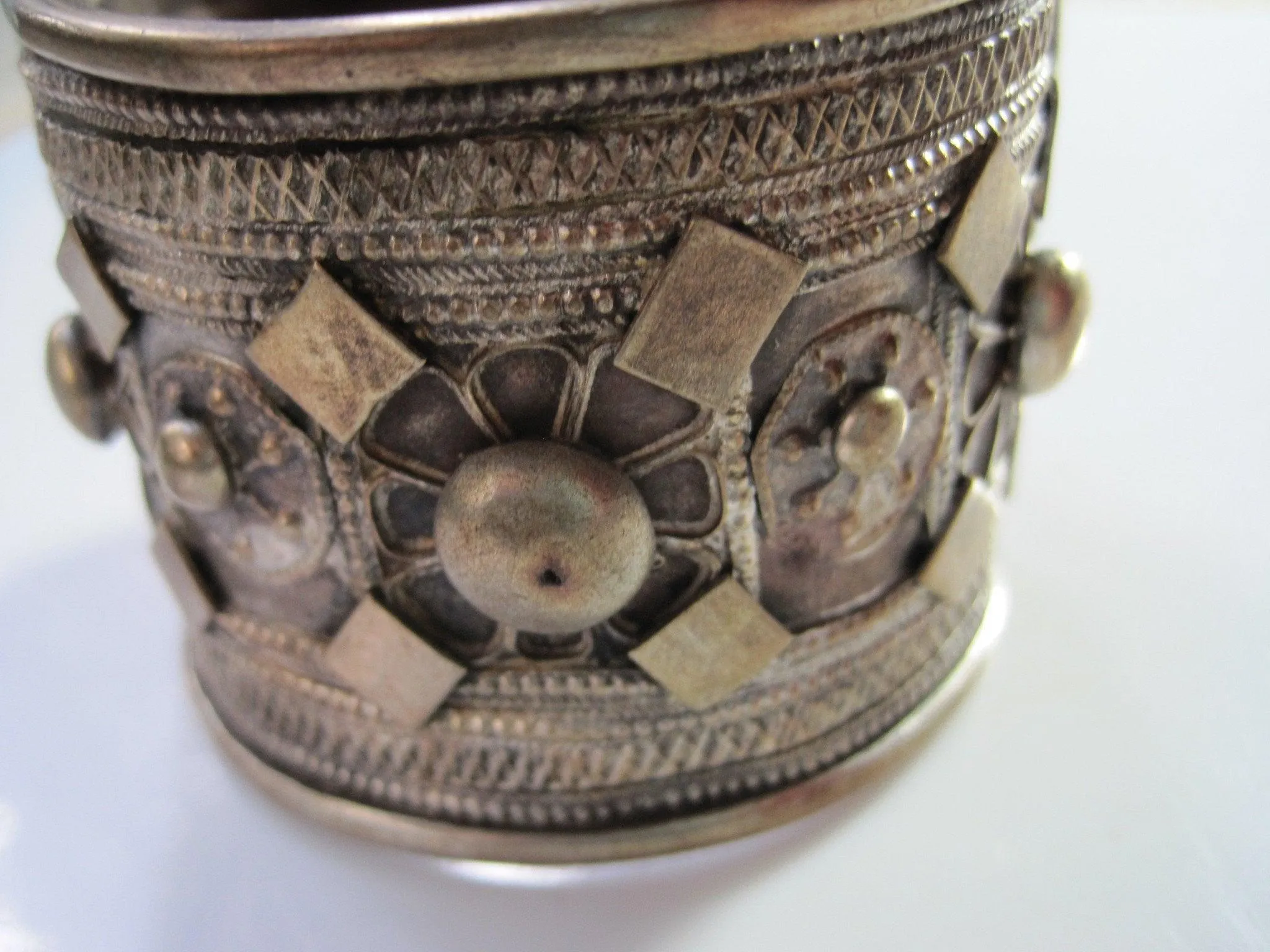 Vintage Nubian Rashaida Bedouin Silver Bracelet