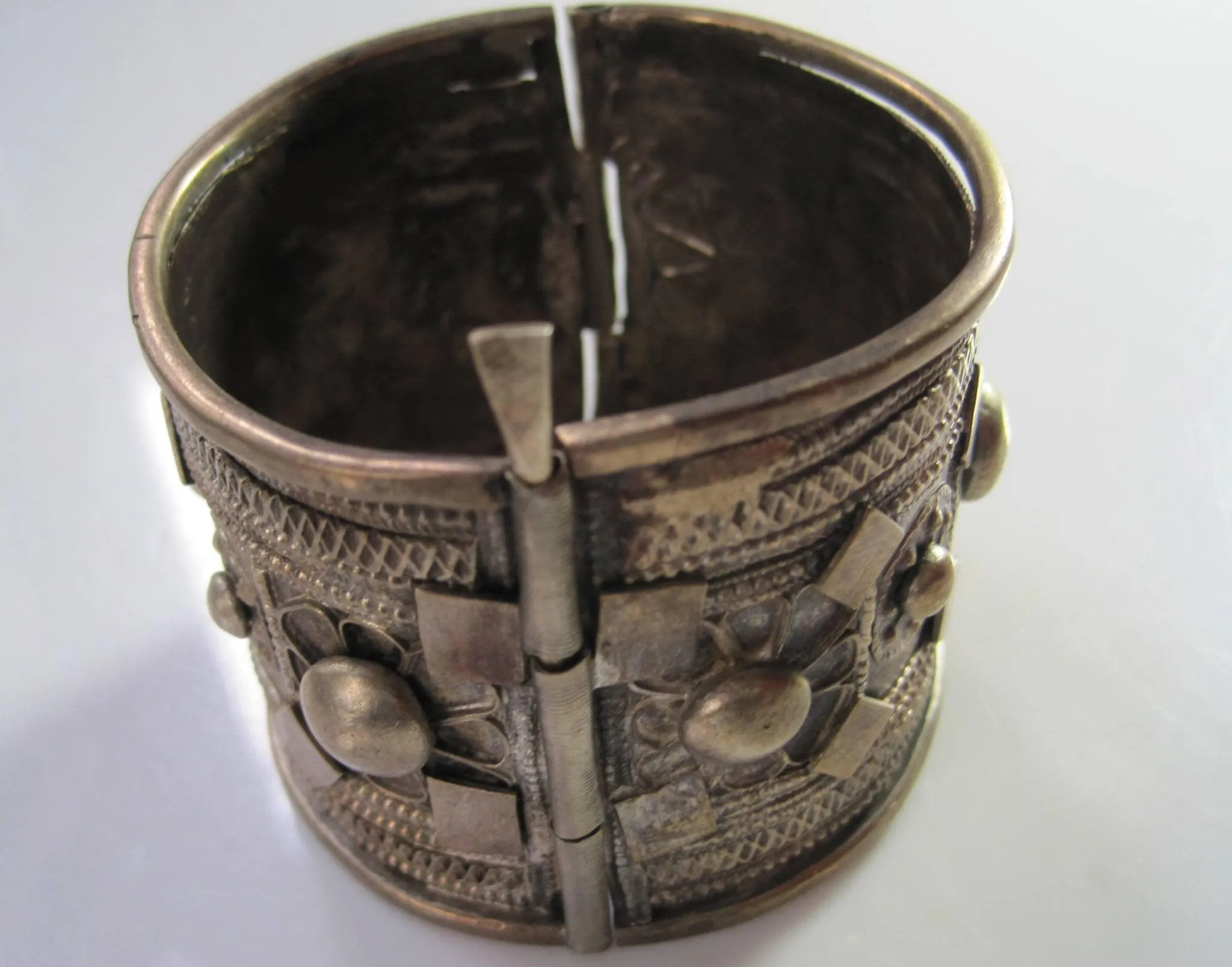 Vintage Nubian Rashaida Bedouin Silver Bracelet