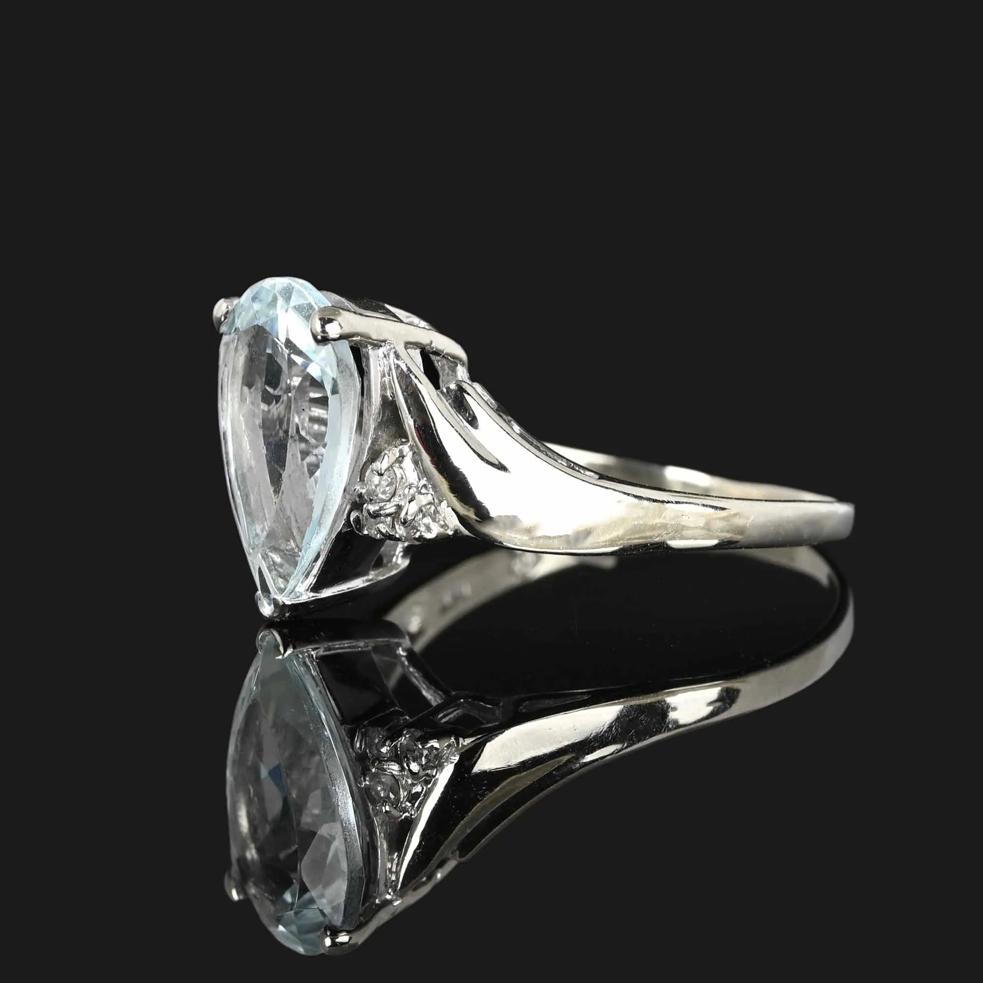 Vintage Pear Cut Aquamarine Diamond Cocktail Ring